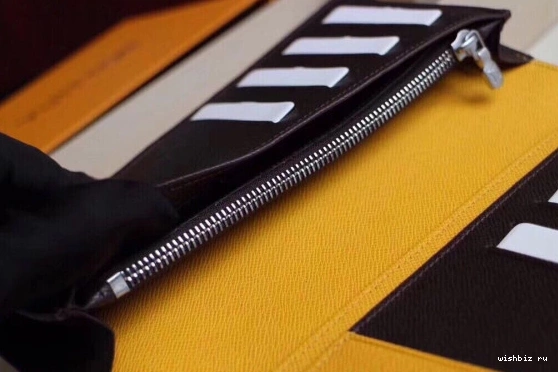 WIS Wallet Brazza Vuitton Louis 1123